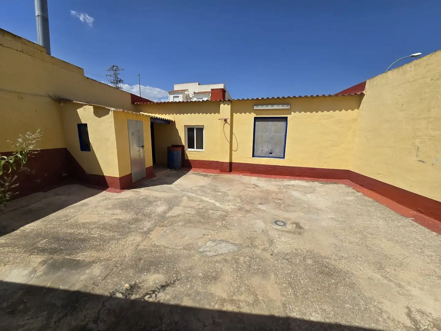 Vista exterior de Casa adosada en venta en Sax