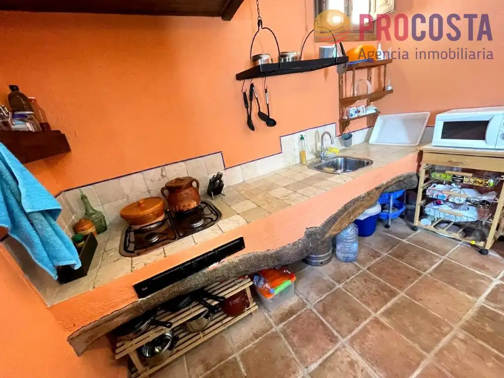 Cocina de Finca rústica en venta en Almuñécar con Jardín privado, Terraza y Piscina