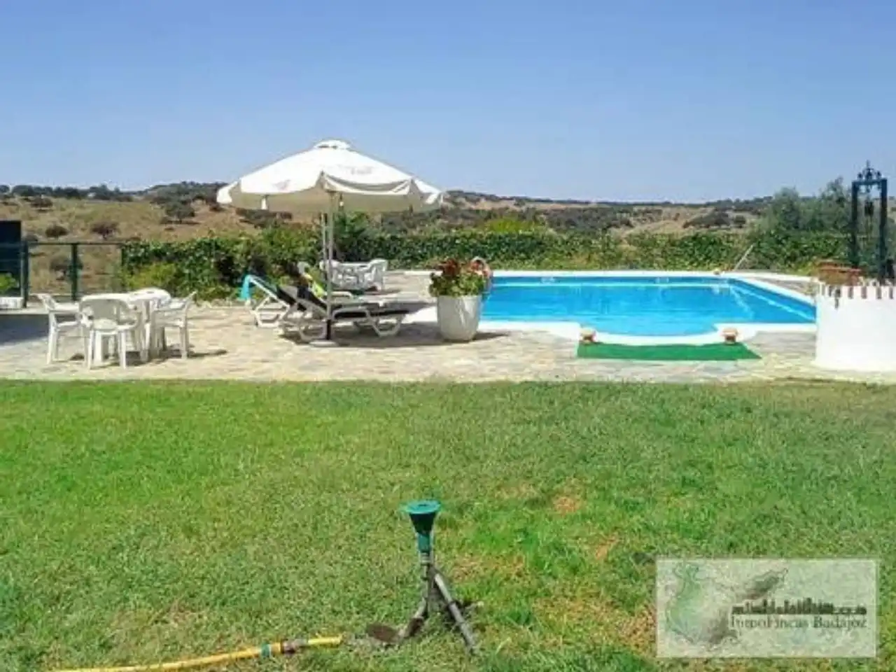 Piscina de Finca rústica en venta en Higuera de Vargas con Aire acondicionado, Jardín privado y Terraza