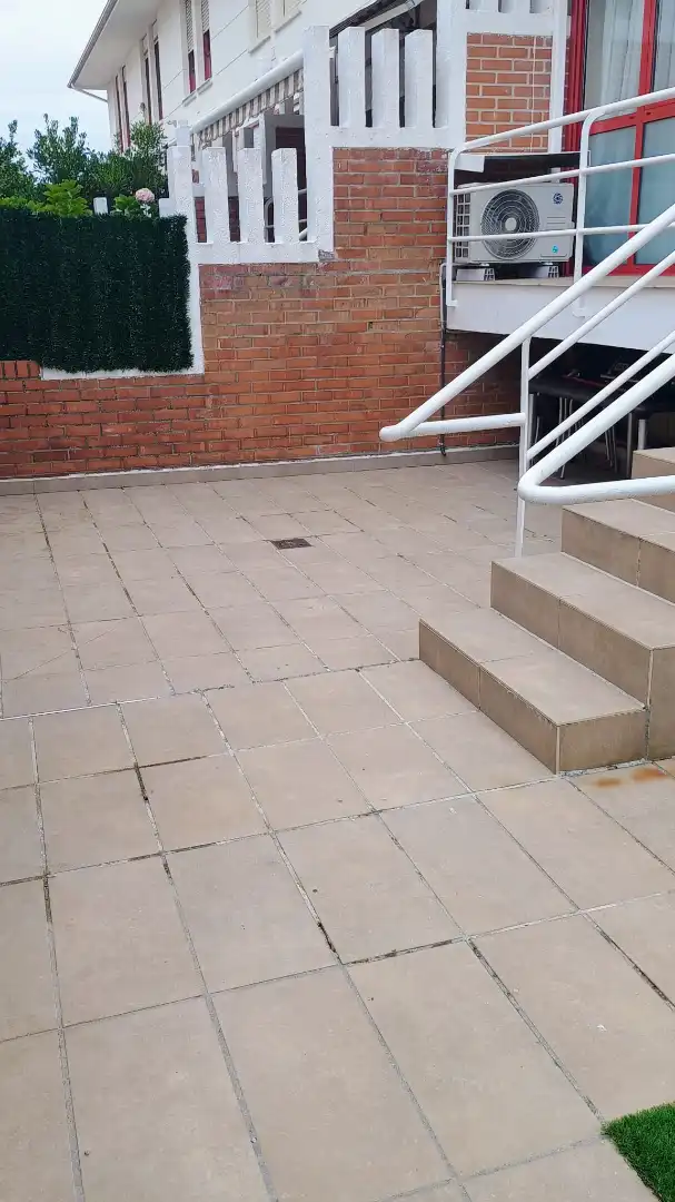 Terraza de Casa o chalet en venta en Laredo con Calefacción, Jardín privado y Terraza