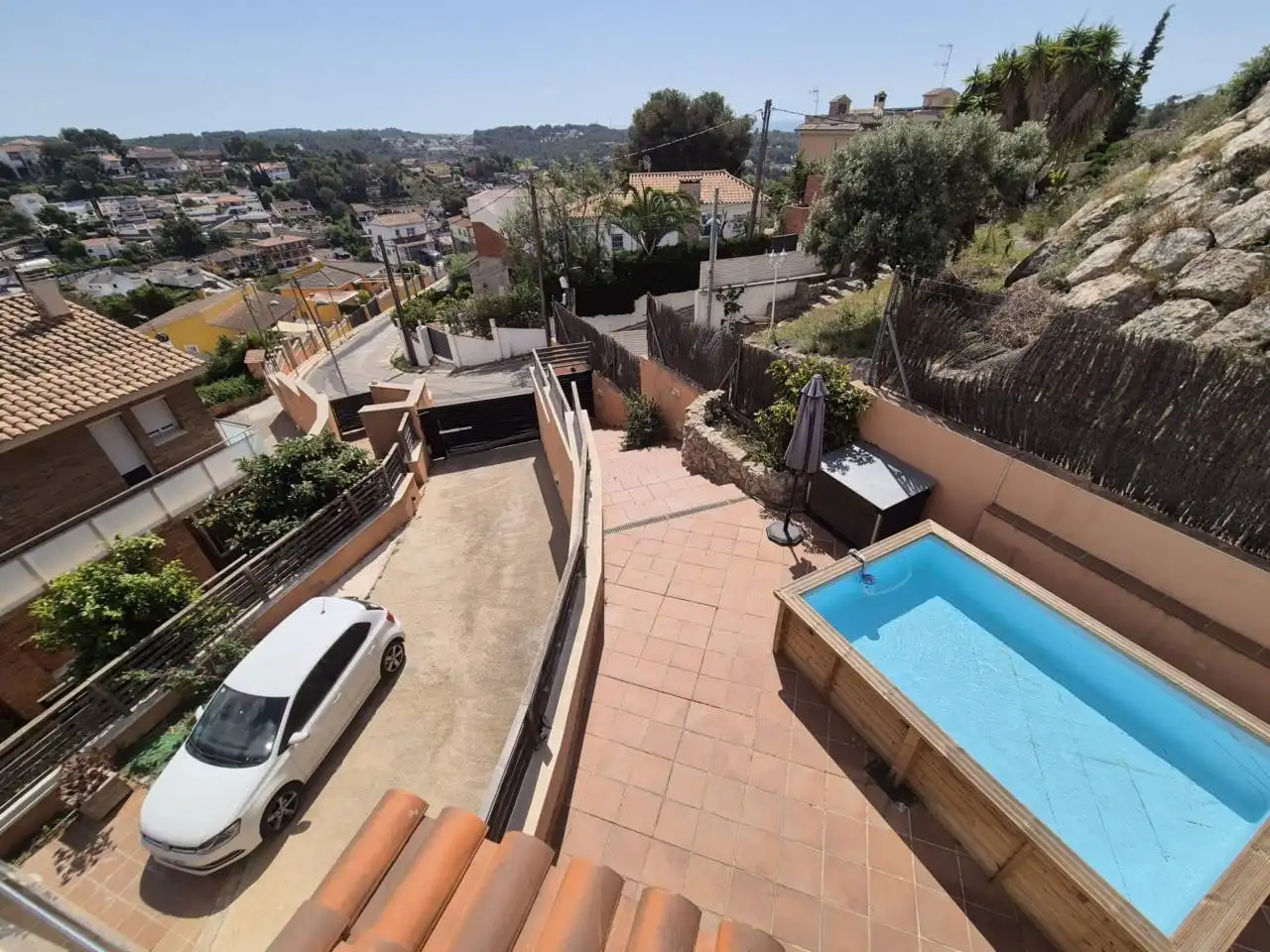 Vista exterior de Casa o xalet en venda en Cubelles amb Terrassa i Piscina