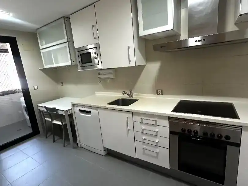 Cuina de Pis en venda en Las Rozas de Madrid amb Aire condicionat, Parquet i Traster