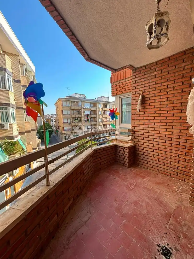 Außenansicht von Wohnung zum Verkauf in Andújar
