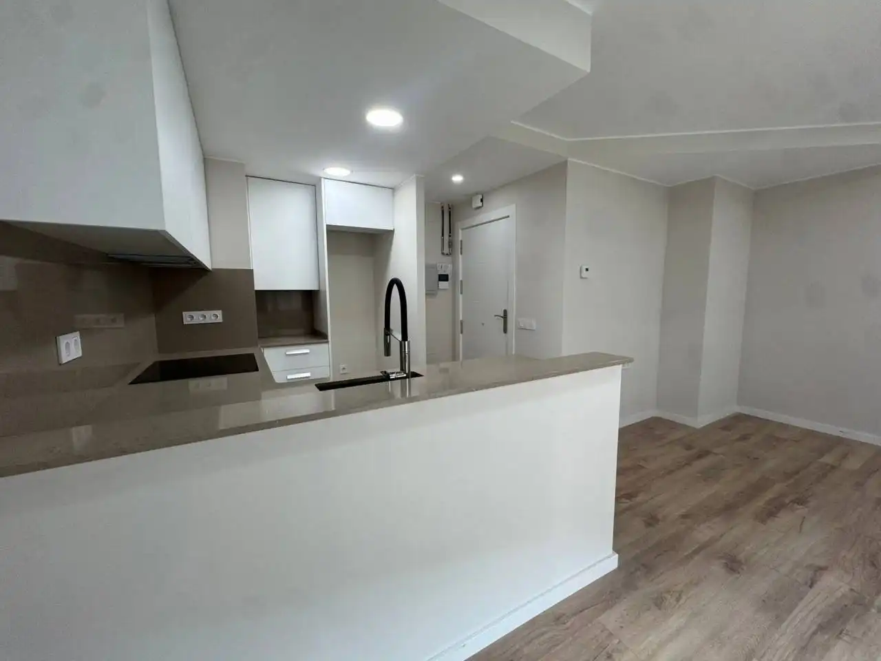 Wohnung zur Miete in Font Verda