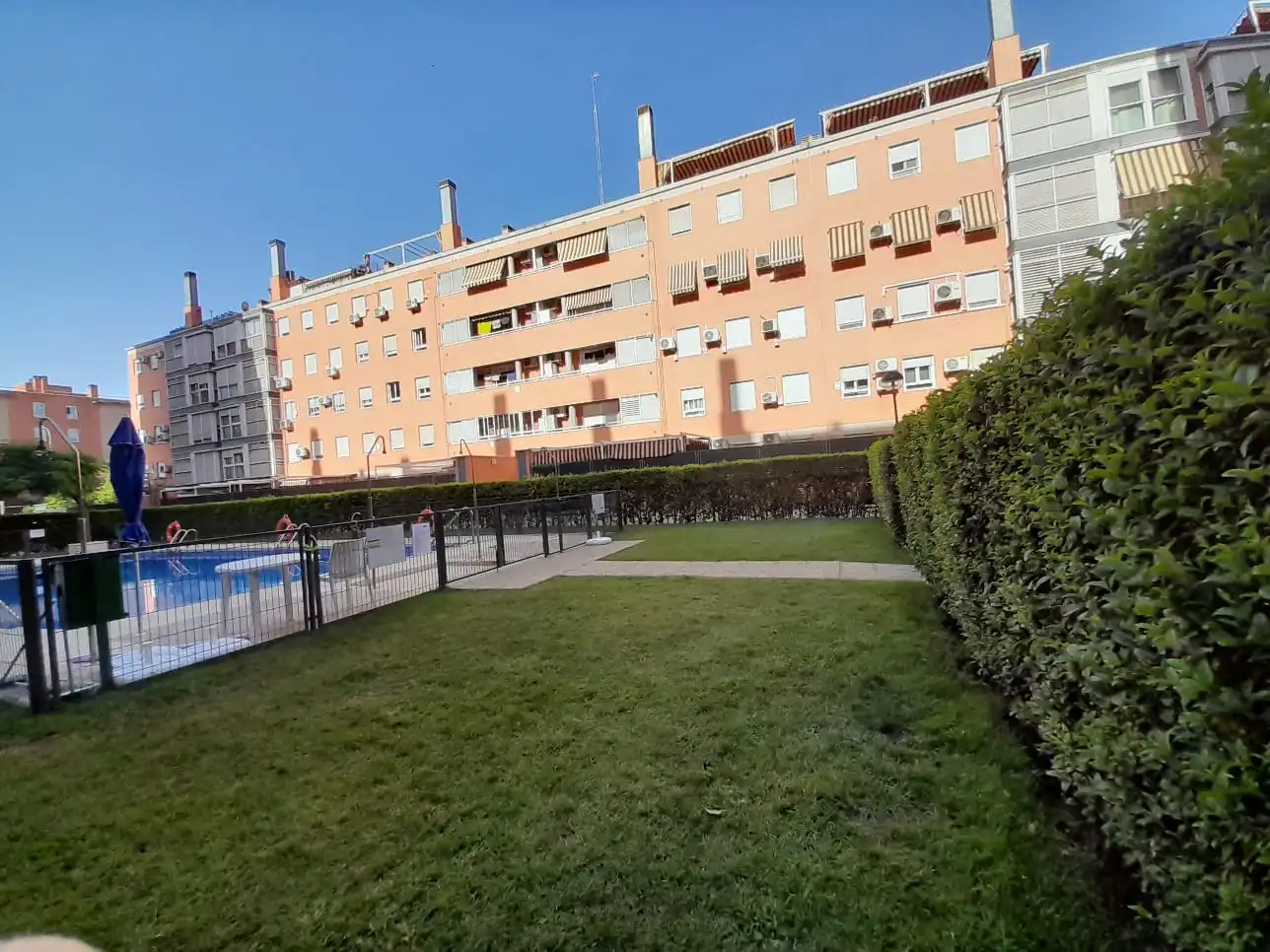Exterior view of Flat for sale in Madrid  with Air Conditioner, Heating and Parquet flooring
