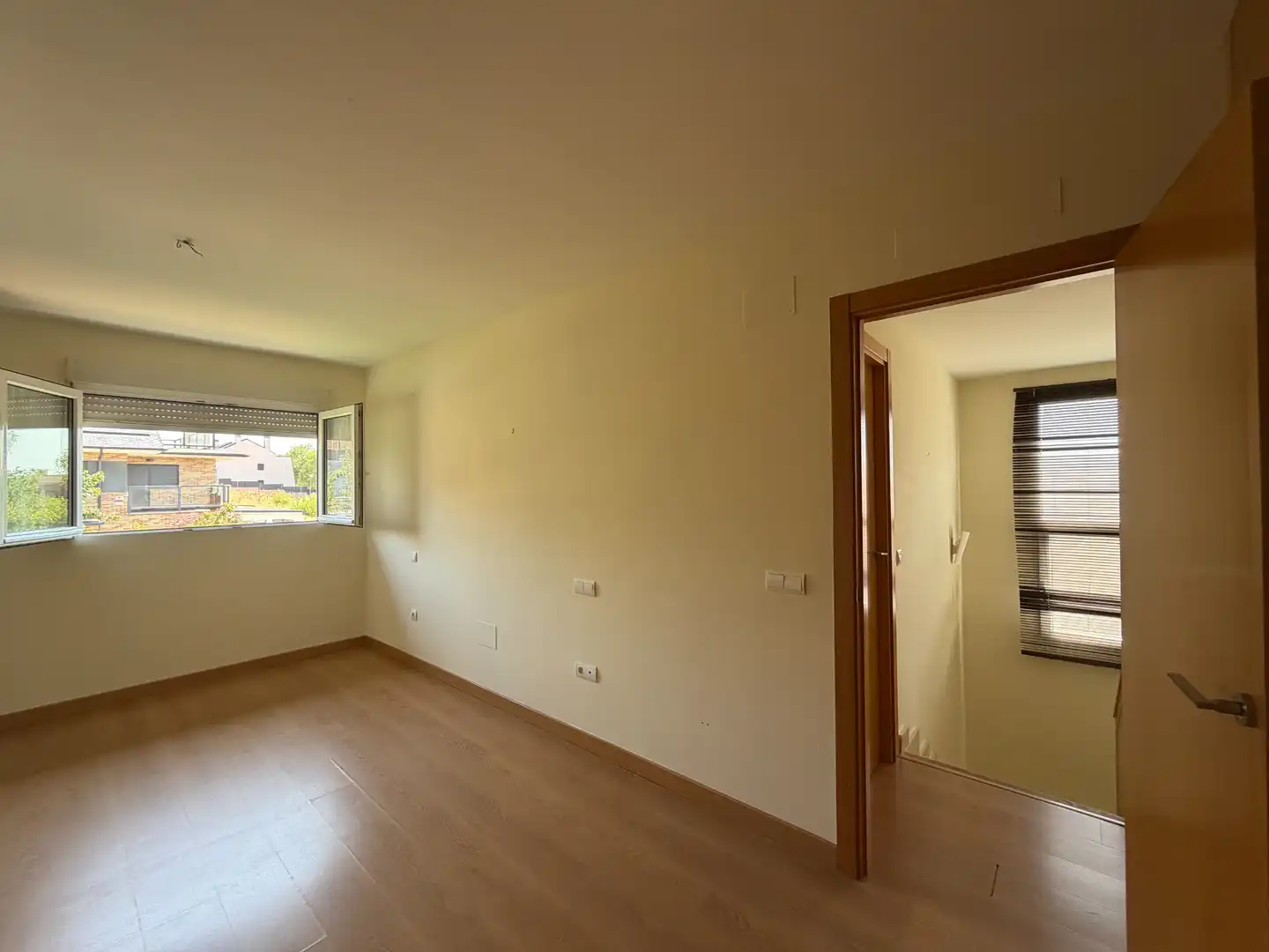 Habitación de Casa o chalet en venta en Colmenar Viejo con Calefacción, Jardín privado y Terraza