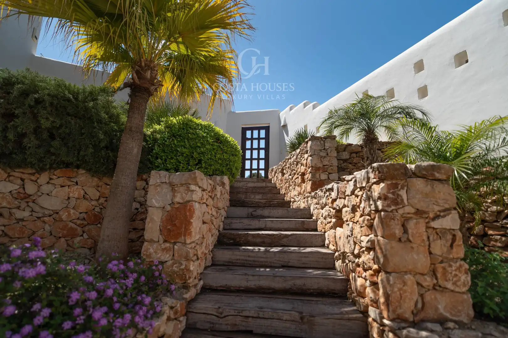 Vista exterior de Casa o xalet en venda en Moraira amb Aire condicionat, Calefacció i Jardí privat