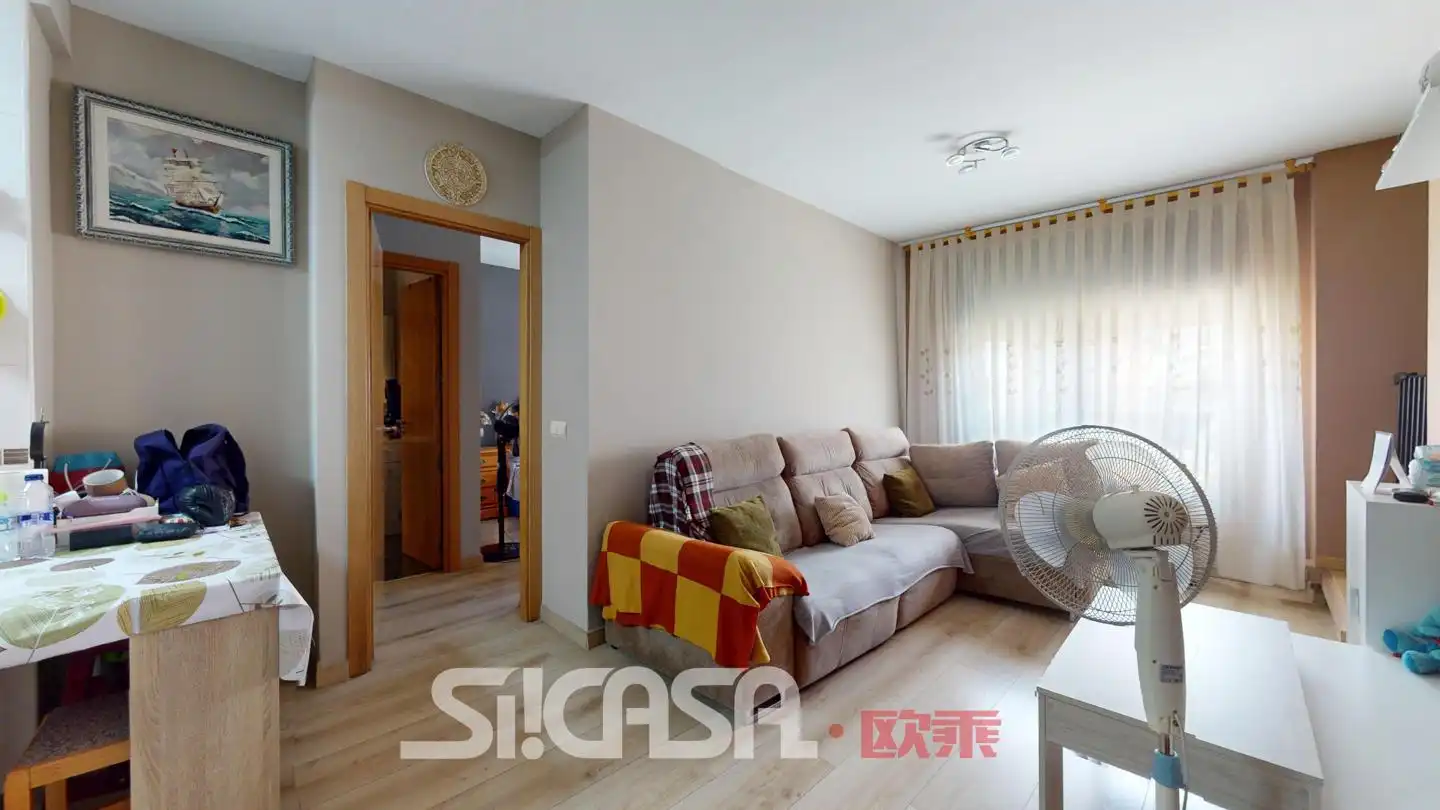 Bedroom of Flat for sale in Esquivias  with Air Conditioner, Heating and Storage room