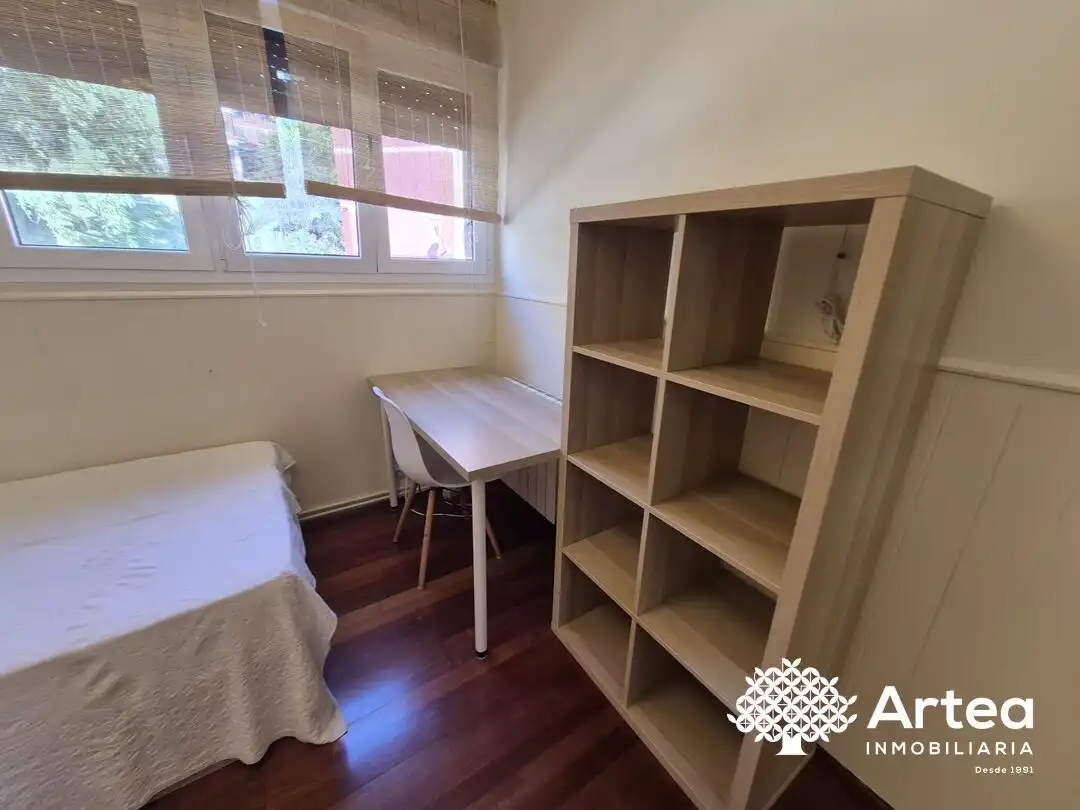 Habitación de Piso de alquiler en Bilbao  con Calefacción, Jardín privado y Terraza