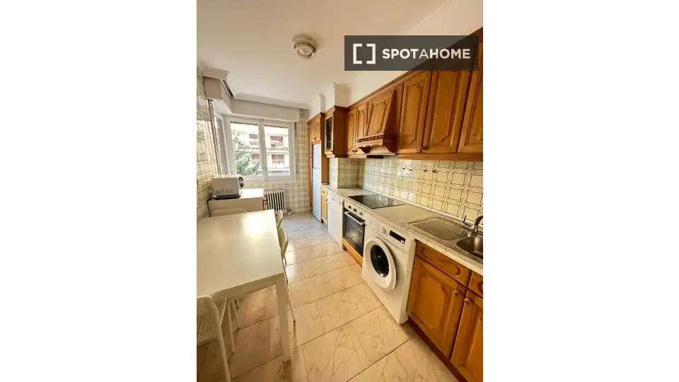 Room in Pamplona / Iruña, Navarra