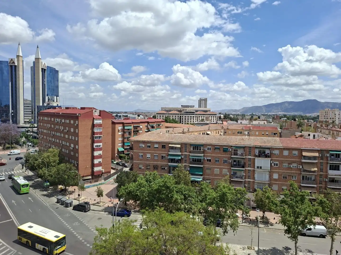 Vista exterior de Pis de lloguer en Murcia amb Aire condicionat i Calefacció