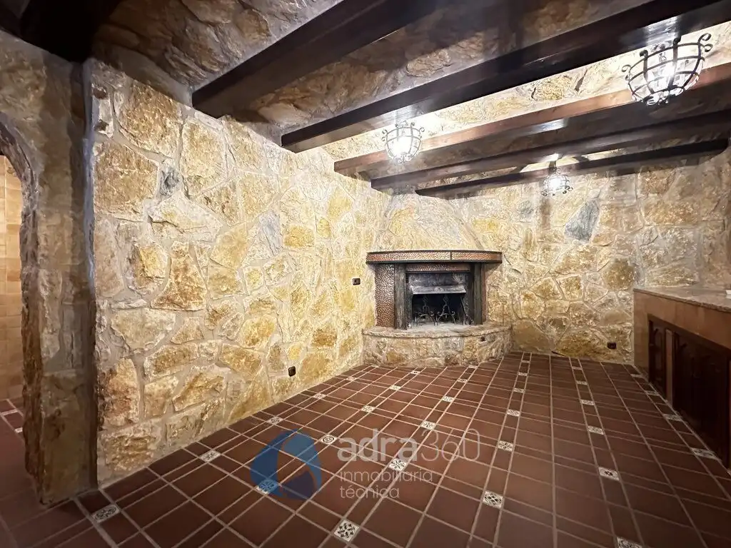 Houses for sale in Lardero  with Air Conditioner, Heating and Private garden