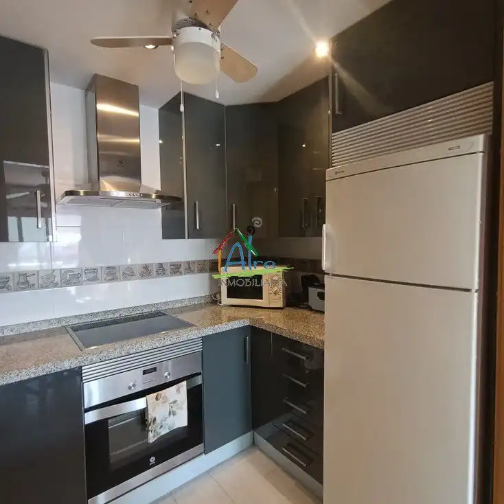 Cuina de Apartament en venda en Almonte amb Aire condicionat, Terrassa i Piscina comunitària