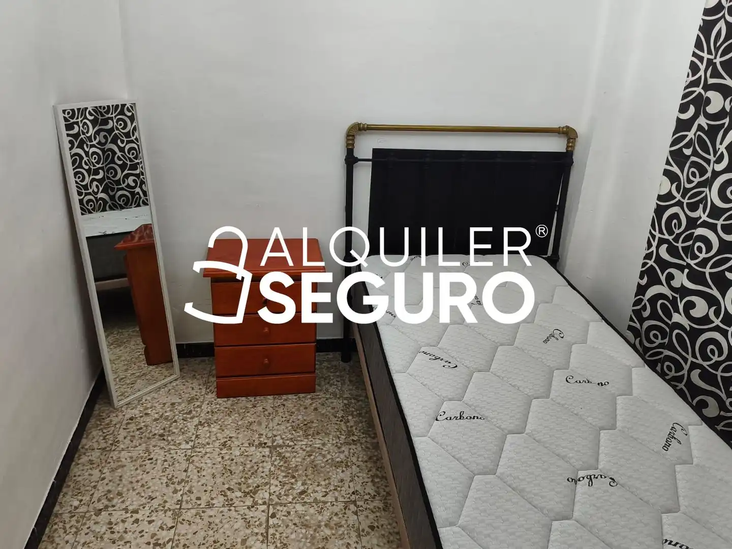 Piso con ascensor en alquiler en De Carmona, imagen 25