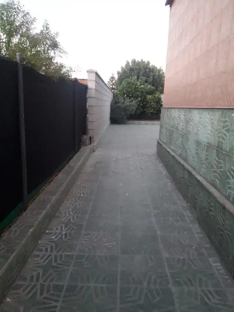 Aparcament de Casa o xalet en venda en Dos Hermanas amb Aire condicionat
