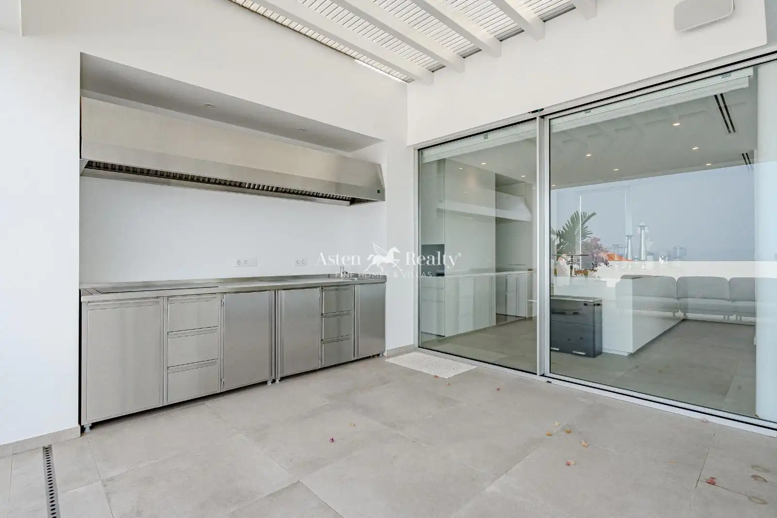 Terrace of Houses for sale in Adeje  with Air Conditioner, Terrace and Swimming Pool