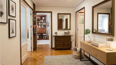 Foto 3 de Piso en venta en Calle Doce de Octubre, Niño Jesús, Madrid Capital