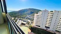 Vista exterior de Àtic en venda en Villajoyosa / La Vila Joiosa amb Aire condicionat i Terrassa