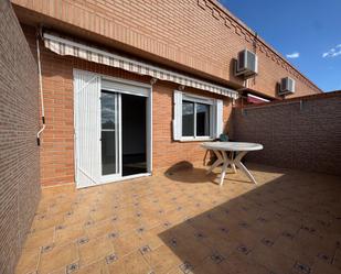 Terrassa de Àtic de lloguer en Llíria amb Aire condicionat, Calefacció i Terrassa