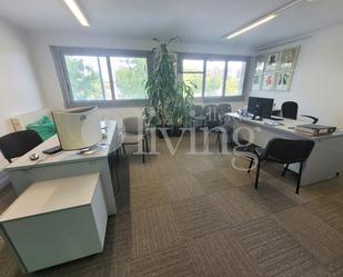 Office to rent in  Lleida Capital  with Air Conditioner