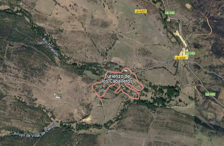 Residential zum Verkauf in Santa Colomba de Somoza