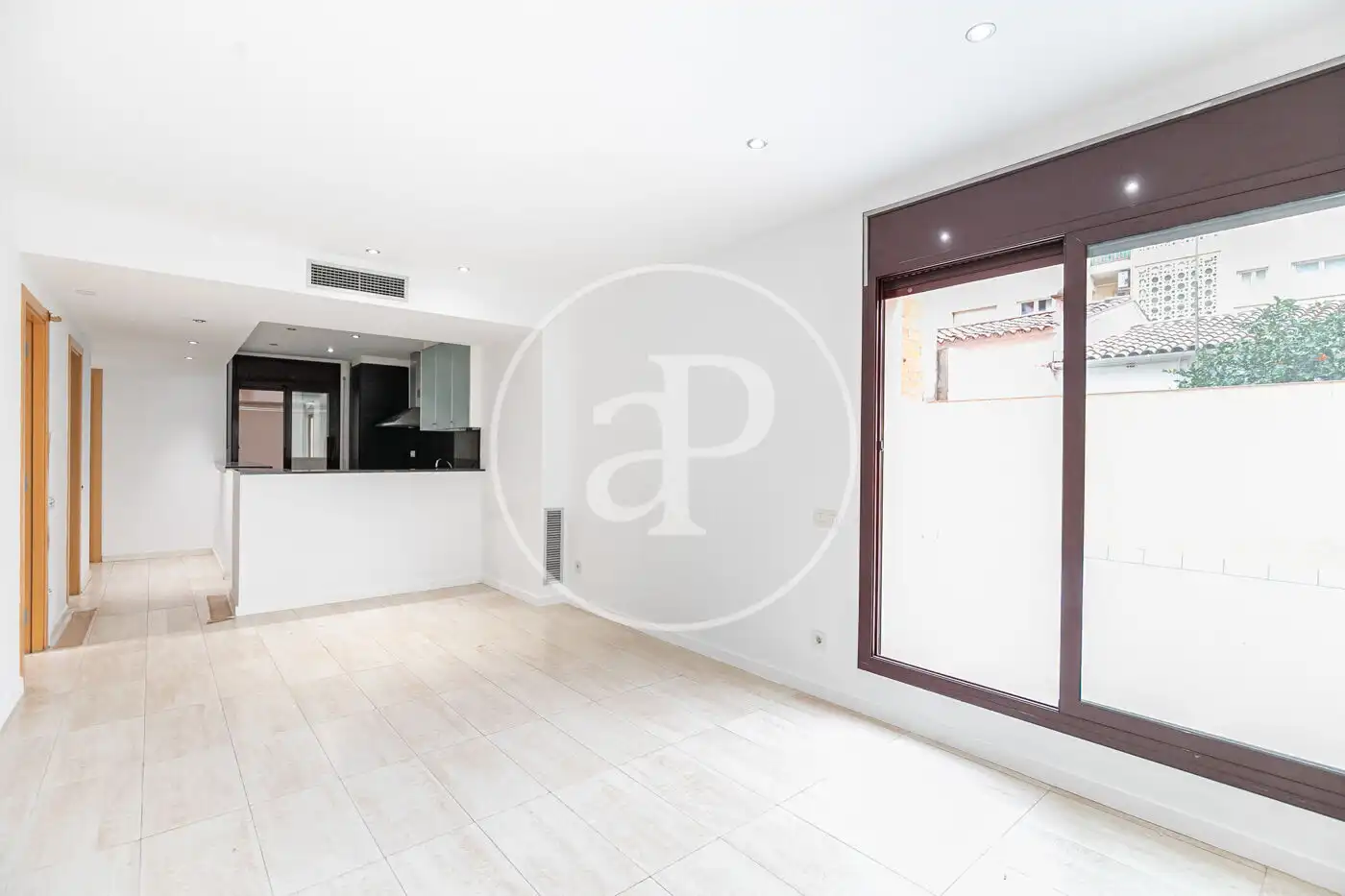 Sala de estar de Piso en venta en Barcelona con Aire acondicionado, Calefacción y Terraza