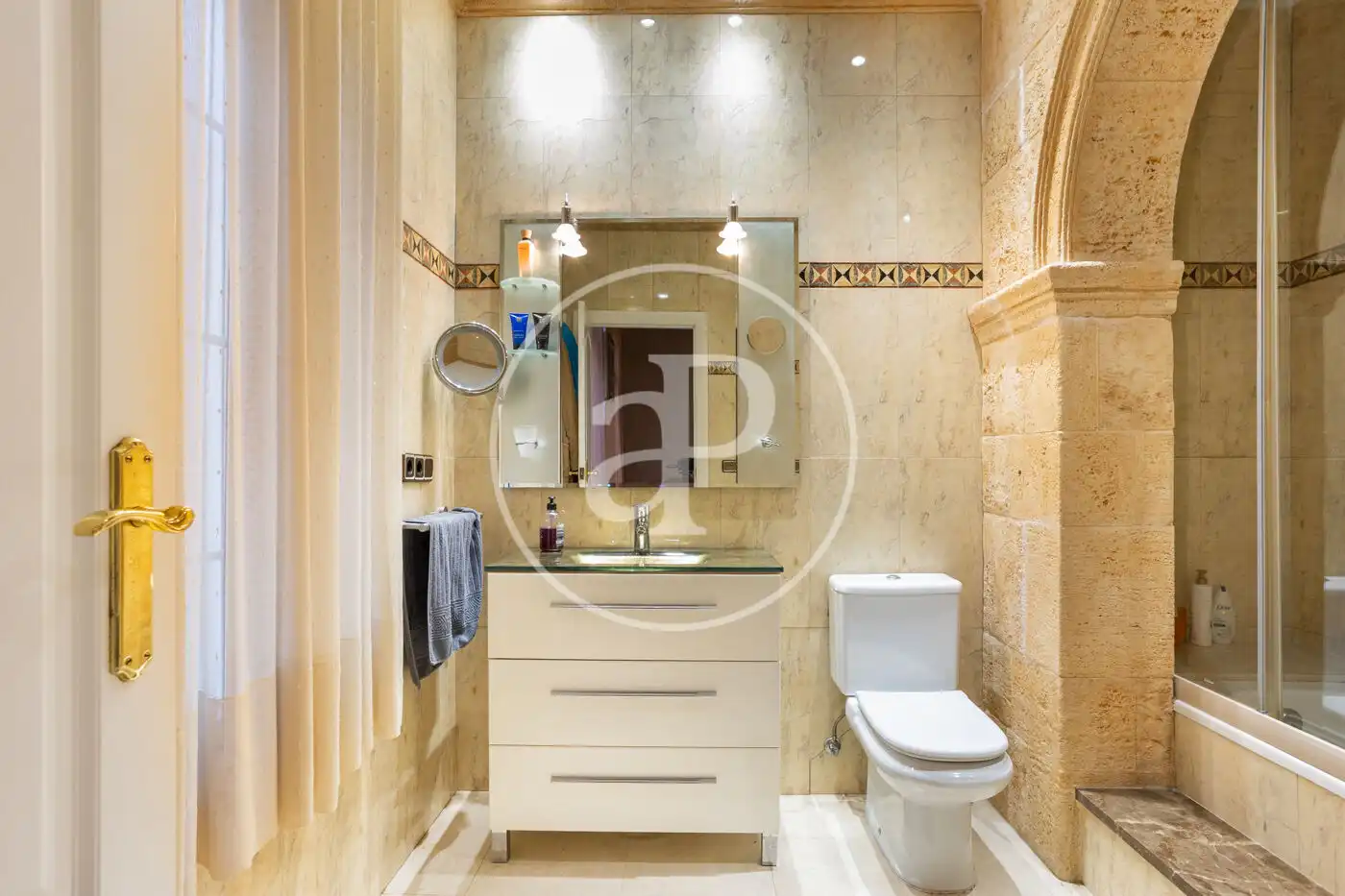 Bathroom of Detached homes for sale in Valencia  with Air Conditioner, Heating and Terrace