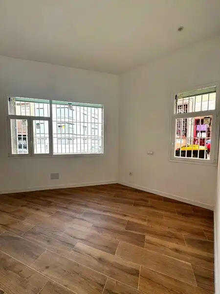 Flat for sale in Madrid  with Air Conditioner and Heating