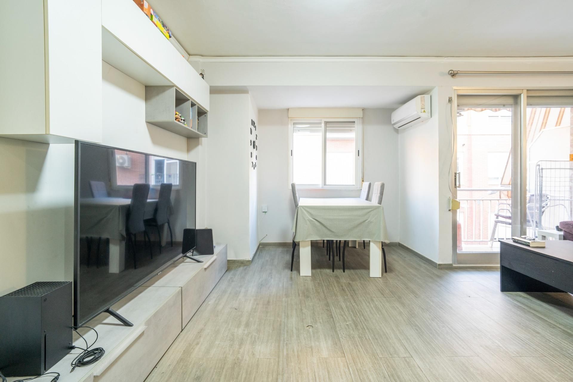 Sala de estar de Piso en venta en Paiporta con Aire acondicionado y Balcón