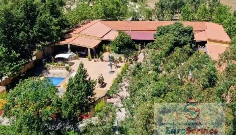 Finca rústica en venta en Castillo Campodón