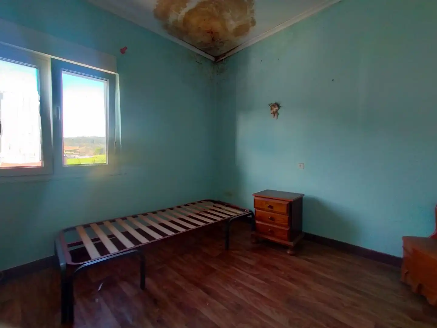 Habitación de Finca rústica en venta en Pravia con Terraza y Trastero