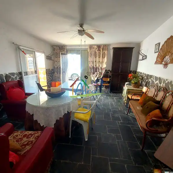 Cocina de Casa adosada en venta en Cala con Terraza, Trastero y Amueblado