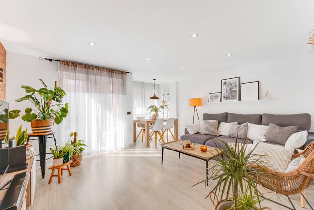 Piso en Venta en Avinguda Benito Perez Galdos, 28 en Mercado