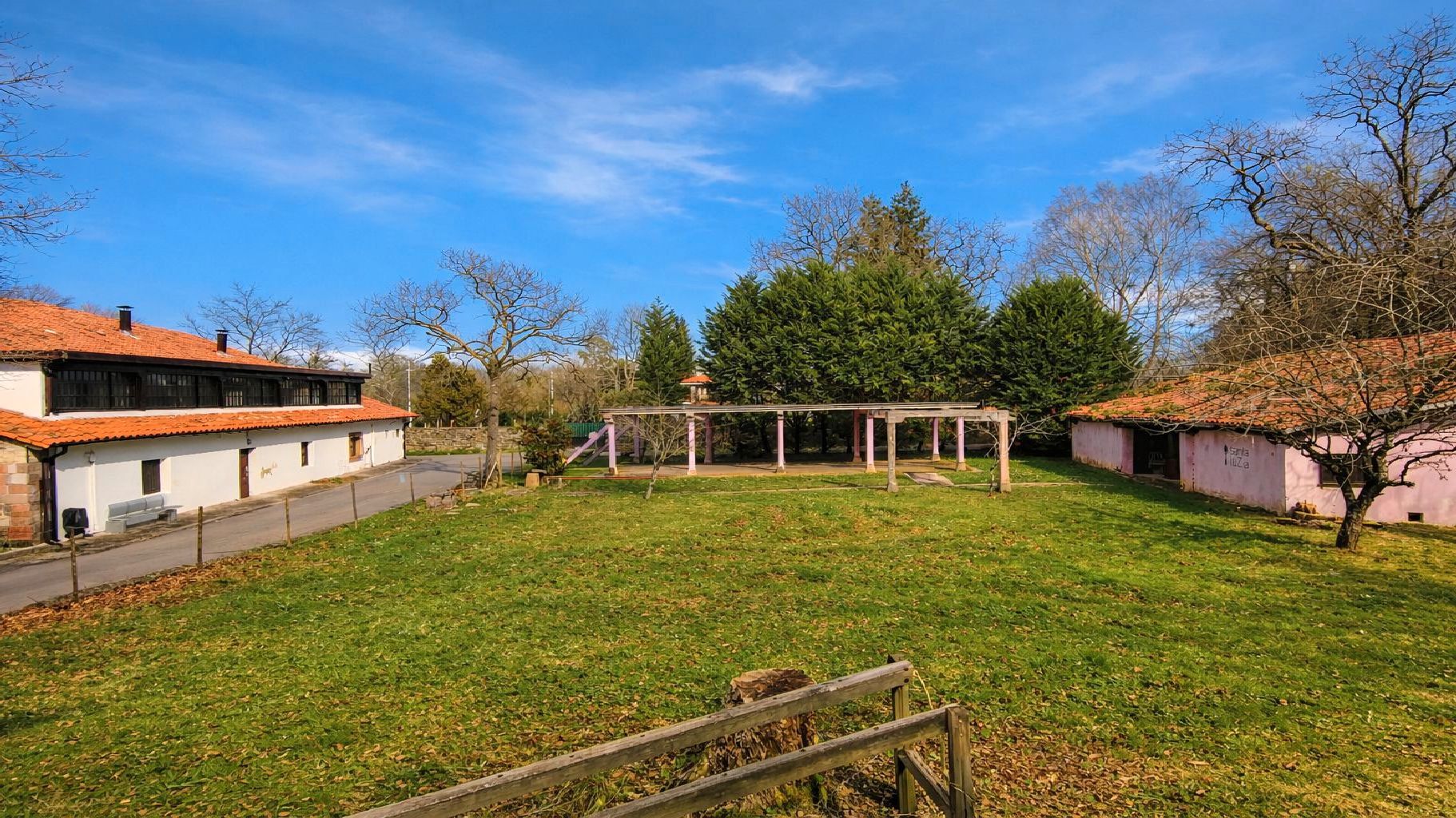 Jardí de Finca rústica de lloguer amb opció a compra en Mazcuerras amb Aire condicionat, Calefacció i Jardí privat