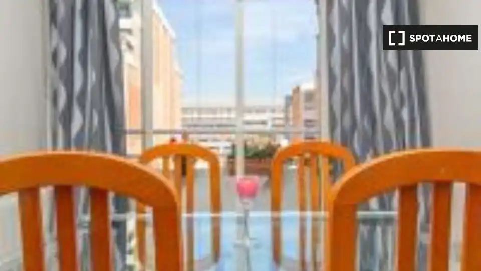 Flat with terrace to rent in Eixample, imagen 2