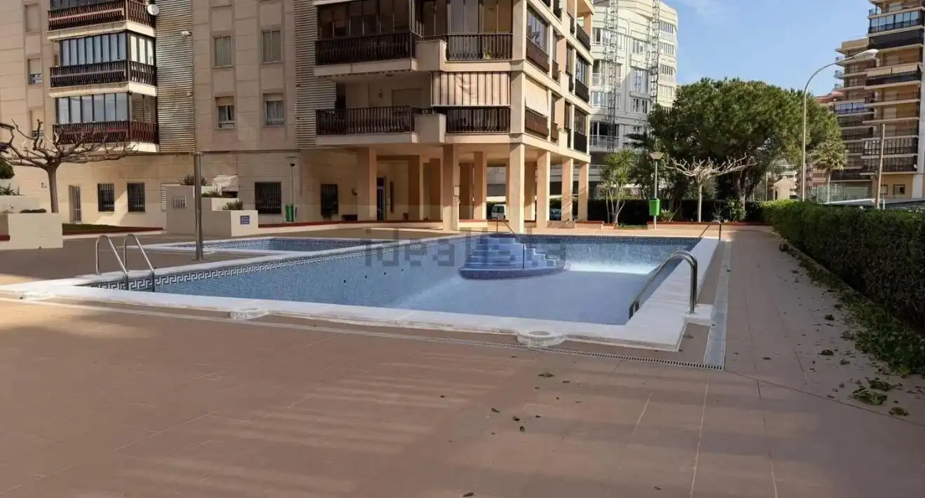 Apartament amb terrassa en venda a La Curva, imagen 3