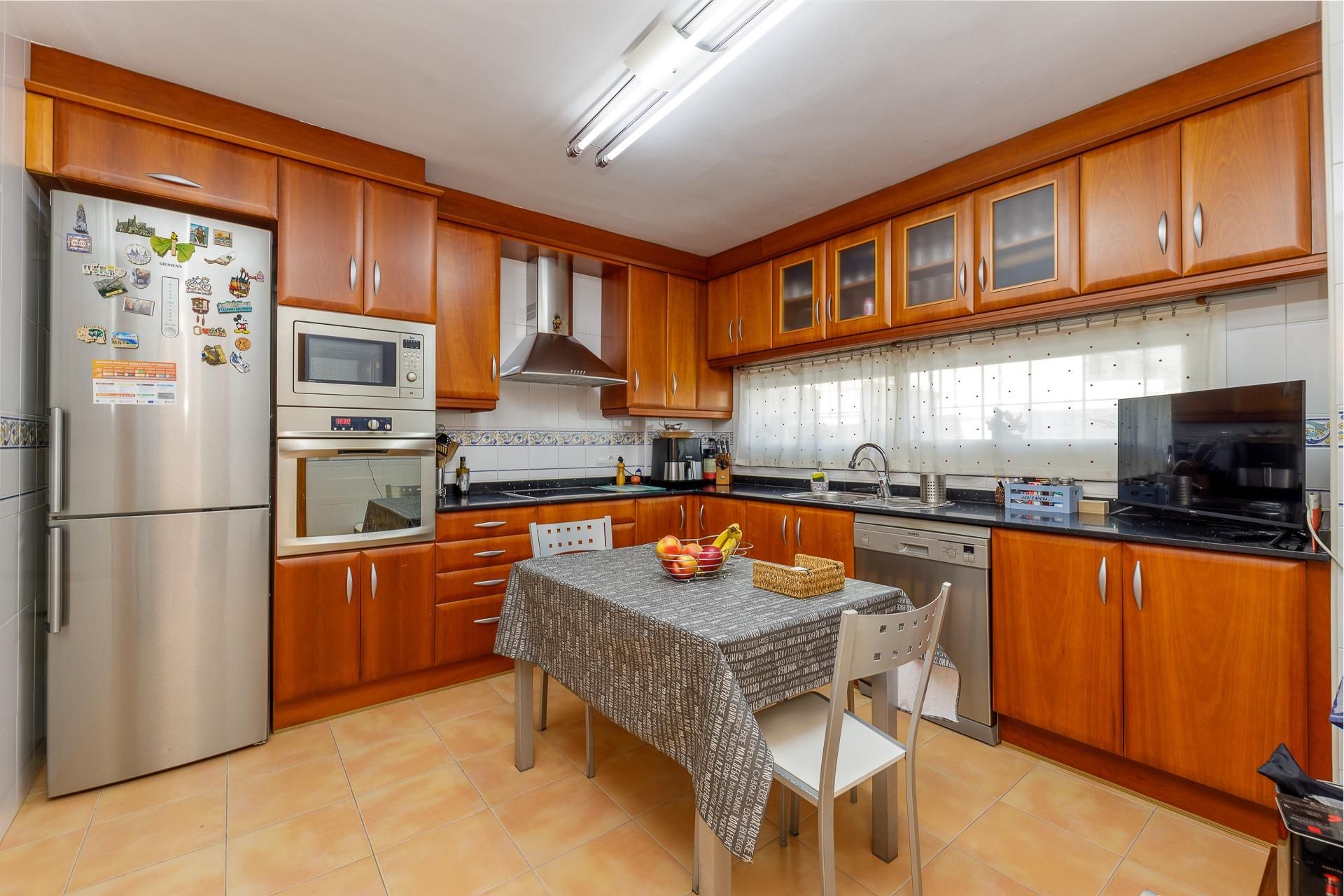 Kitchen of Single-family semi-detached for sale in Marratxí  with Air Conditioner, Heating and Terrace