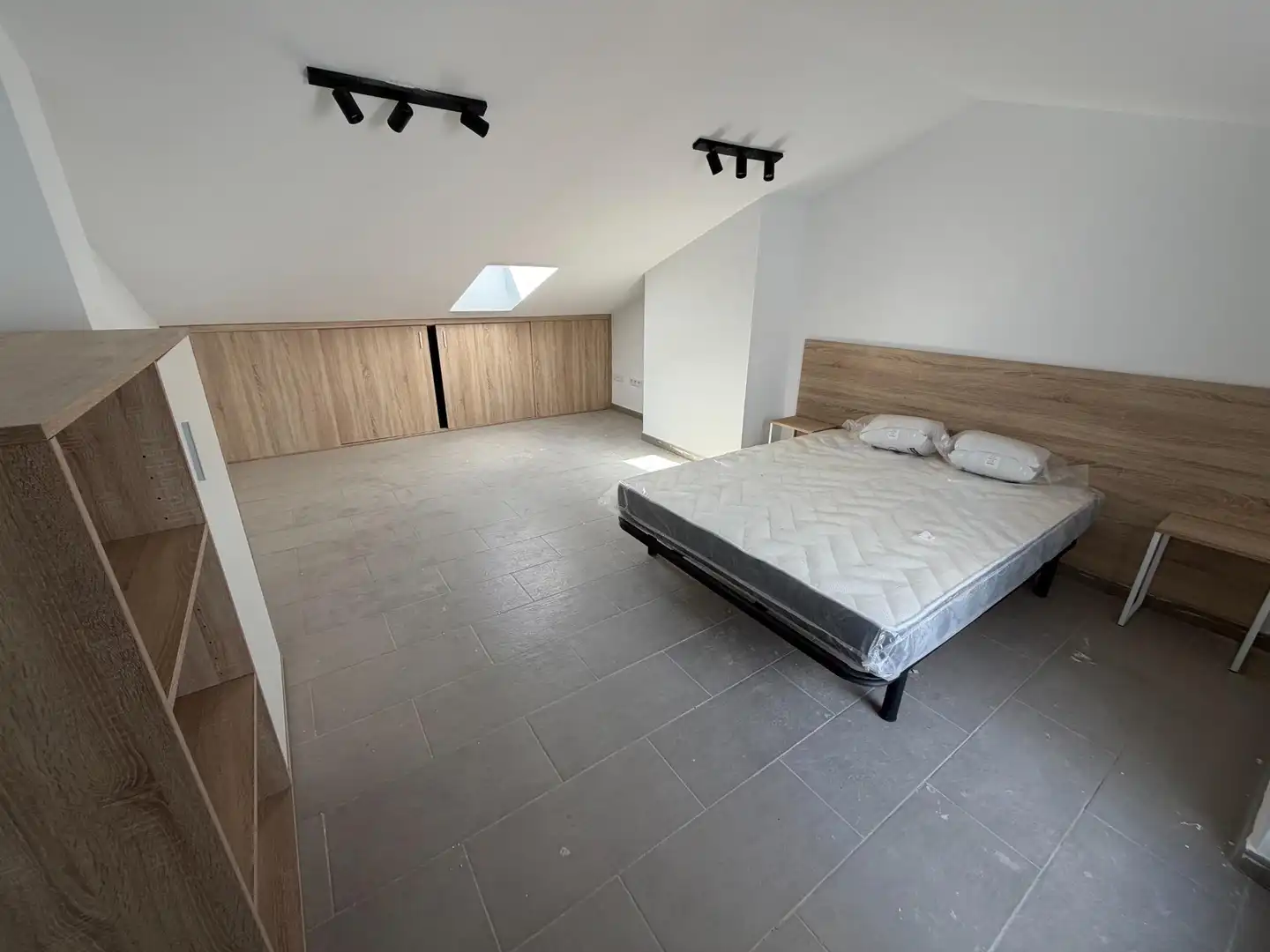 Bedroom of Attic for sale in Lleida  with Air Conditioner and Terrace