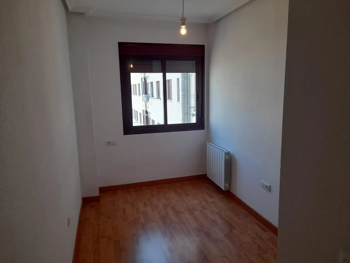 Schlafzimmer von Wohnung zum Verkauf in Cáceres mit Heizung, Terrasse und Abstellraum