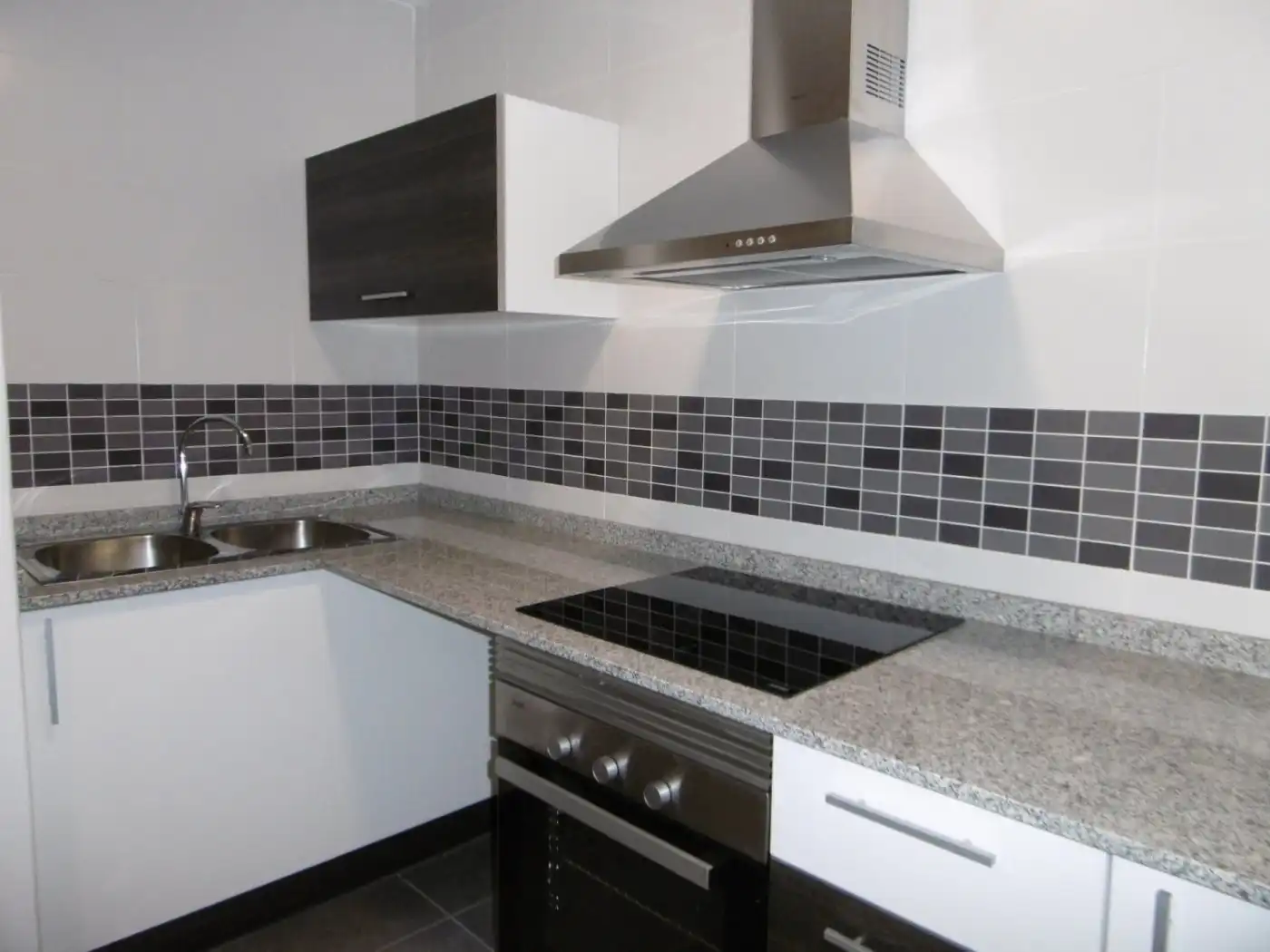 Kitchen of Flat for sale in Vall d'Alba  with Furnished
