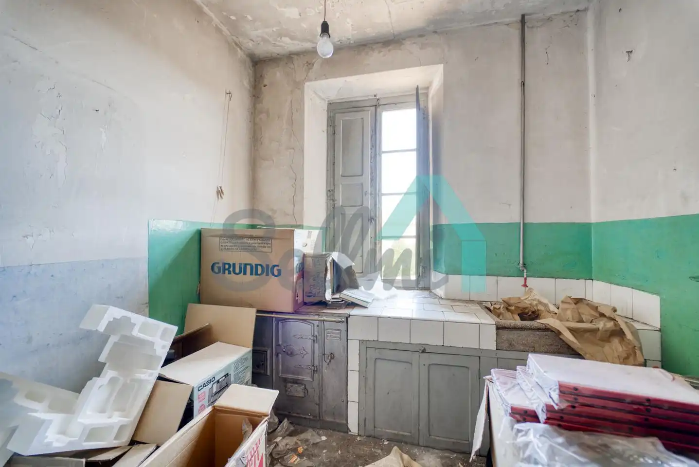Cuina de Edifici en venda en Boñar