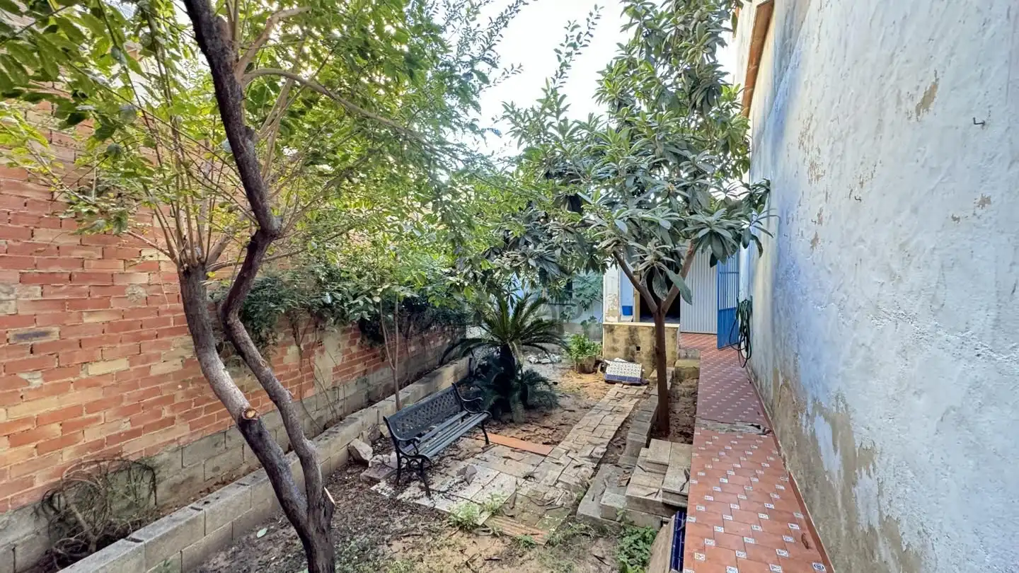 Garden of Houses for sale in La Pobla Llarga  with Private garden, Terrace and Storage room