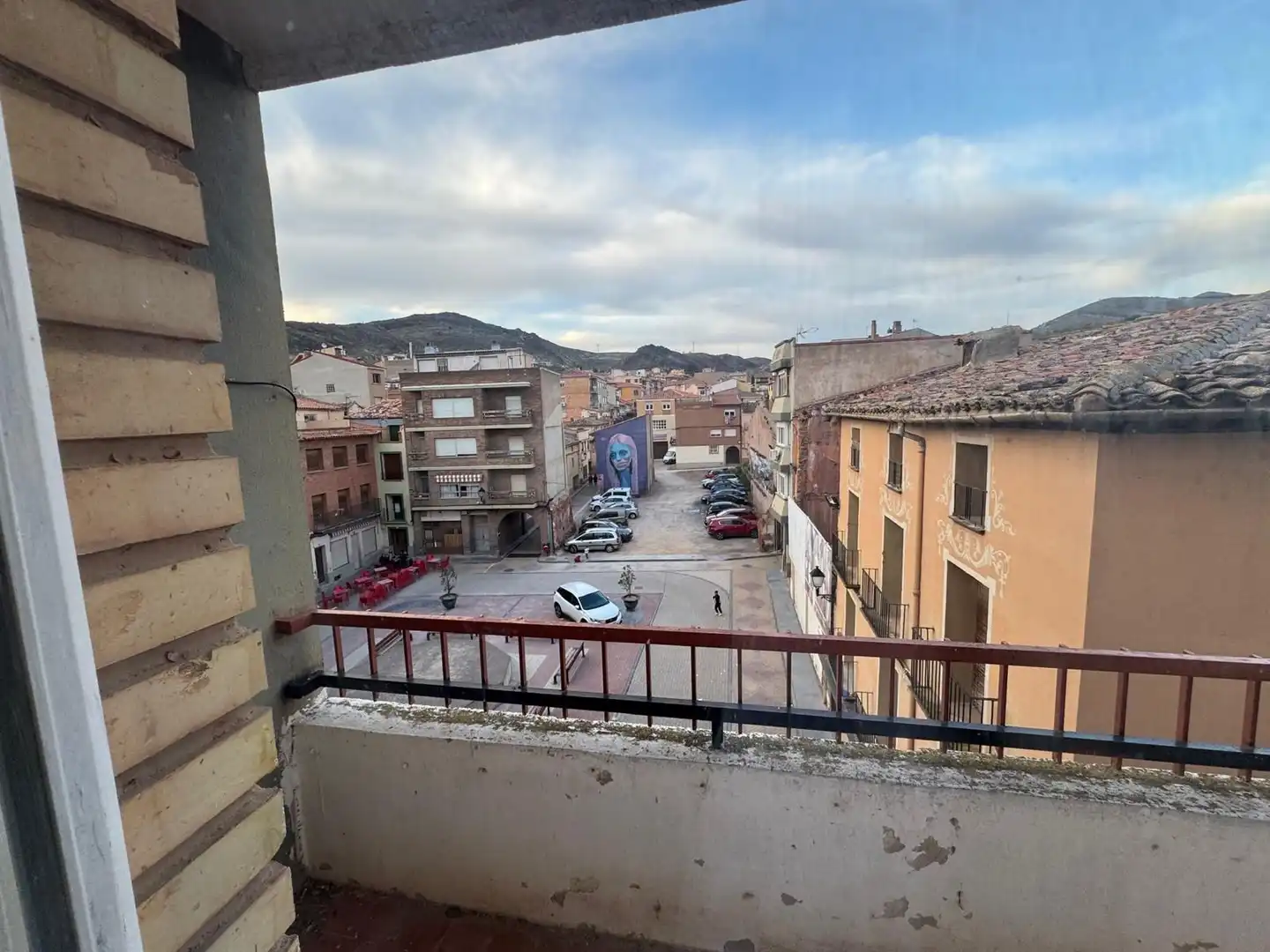 Vista exterior de Pis en venda en Illueca amb Calefacció i Moblat