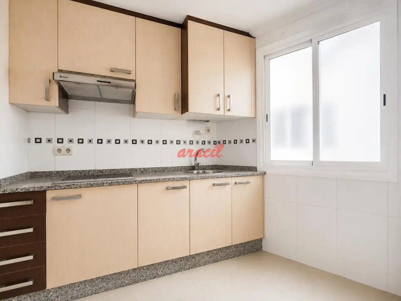 Küche von Wohnung zur untervermieten in Ourense Capital  mit Heizung und Möbliert