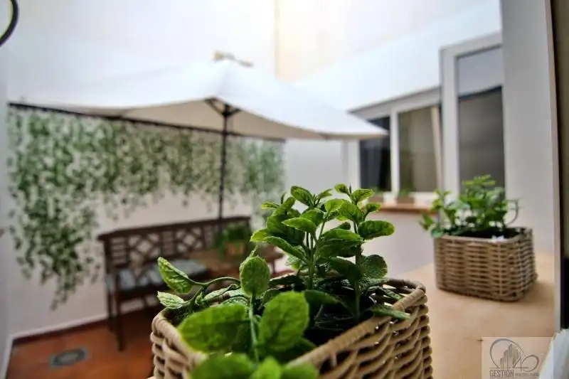 Terrace of Flat for sale in San Cristóbal de la Laguna  with Terrace, Storage room and Furnished