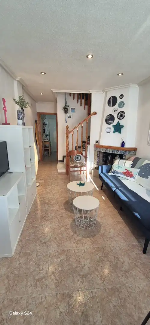 Sala d'estar de Casa o xalet de lloguer en Santa Pola amb Aire condicionat, Calefacció i Terrassa