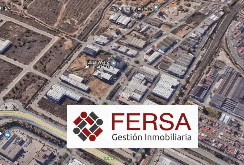 Industrial building for sale in El Juncal - Vallealto