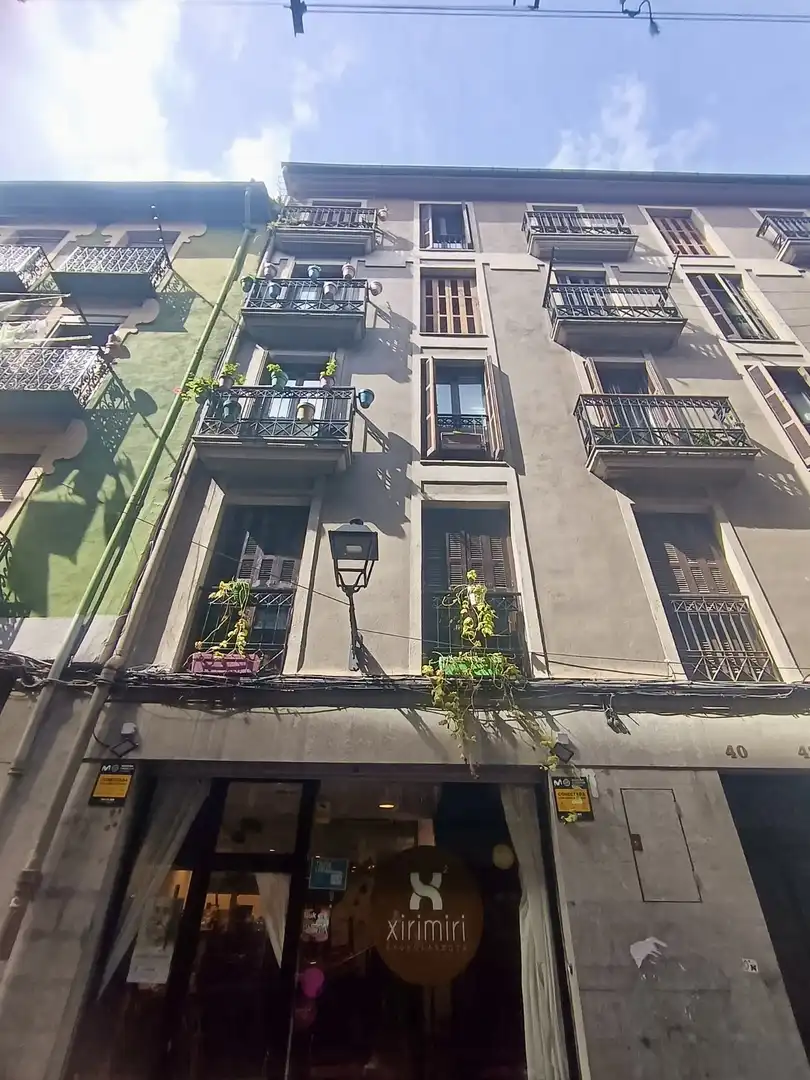 Exterior view of Buildings for sale in Tolosa