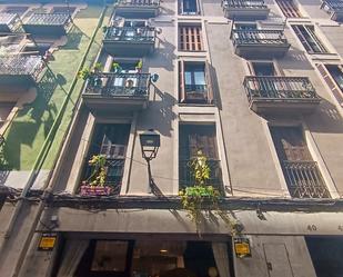 Exterior view of Building for sale in Tolosa