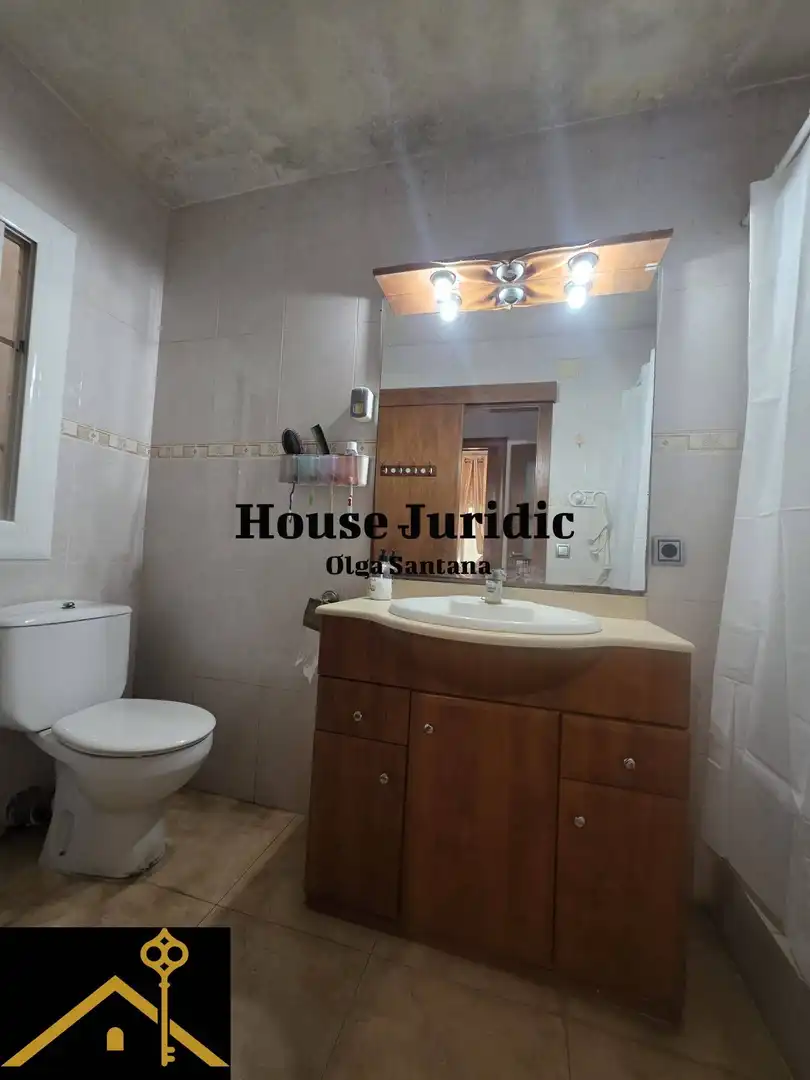Baño de Piso en venta en Mataró con Aire acondicionado